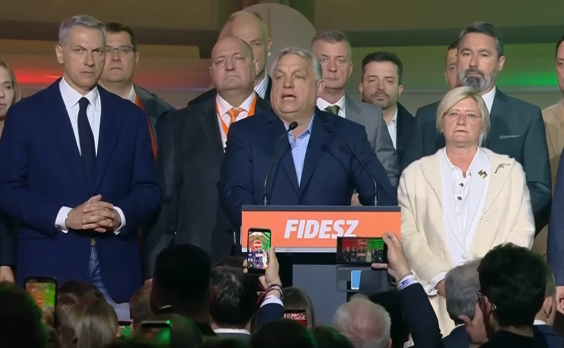 Sfârșitul Epocii Orbán: Cum a reușit un partid necunoscut acum trei ani să răstoarne regimul iliberal